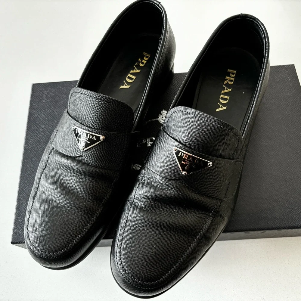 ‼️SOLD‼️
MENS PRADA saffiano leather loafers - Picture 1 of 11
